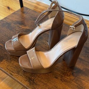 Steve Madden Glossy Tan Platform Heels
